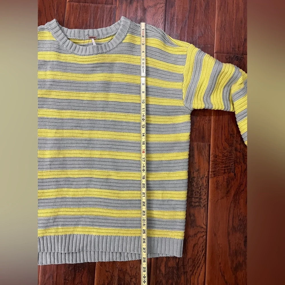 NWOT Free People Links Pullover Striped Oversized Sweater – Size S - Picture 7 of 7